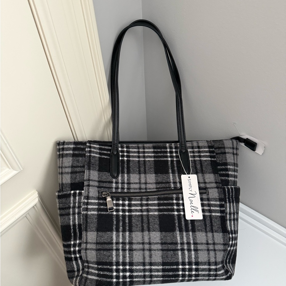 BNWT Simply Noelle Black & Gray Plaid wide/large Bag